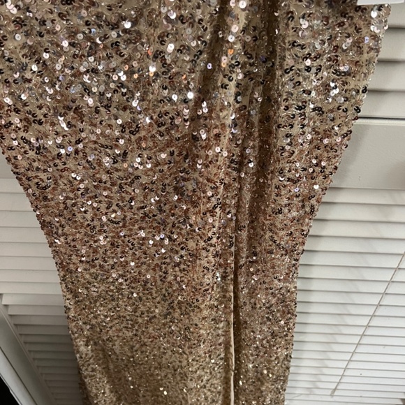 NWT Mac Duggal Cap Sleeve High Slit Gown 5489 Nude Ombre - Picture 7 of 10